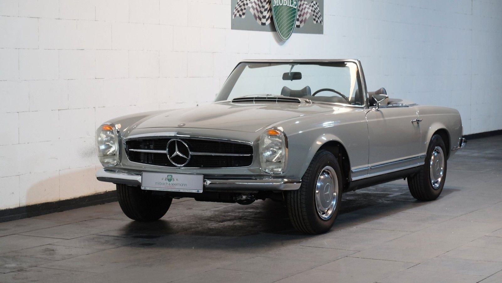 Mercedes-Benz SL 280 Pagode / Araber Grau / vollrestauriert