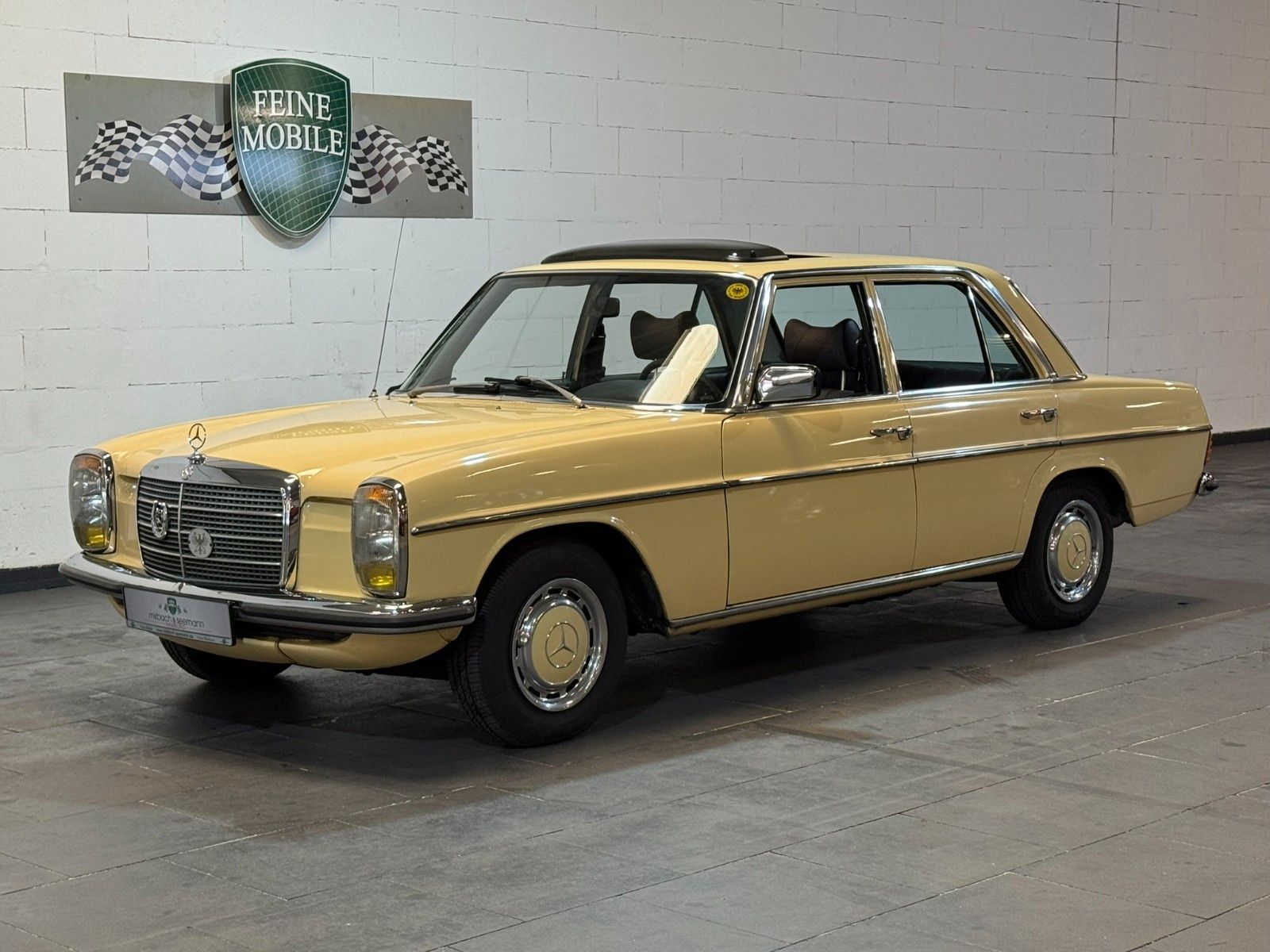 Mercedes-Benz 200 /8, Jahreswagen ähnlich, tolle Historie