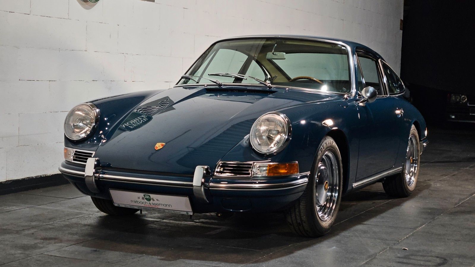 Porsche Deutsches Fahrzeug matching SWB in agablau