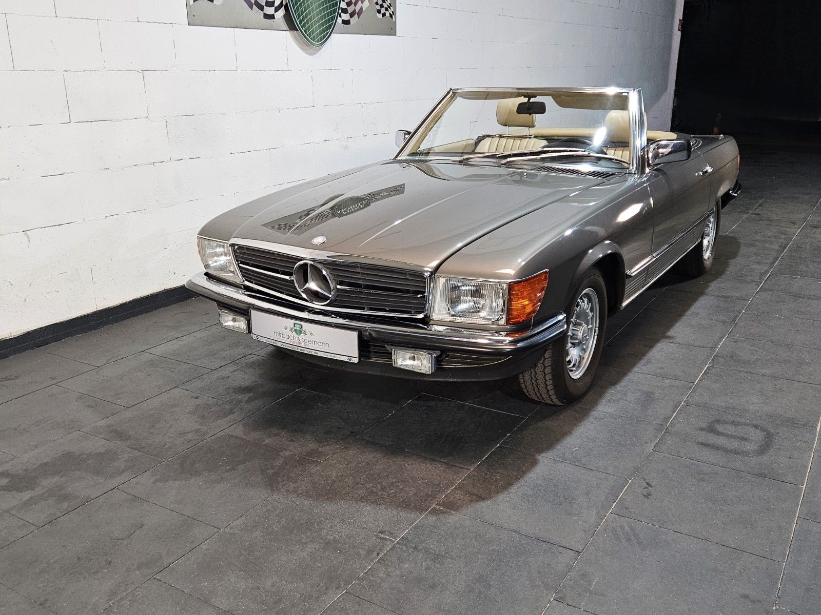 Mercedes-Benz 500 SL mit 75.000 km
